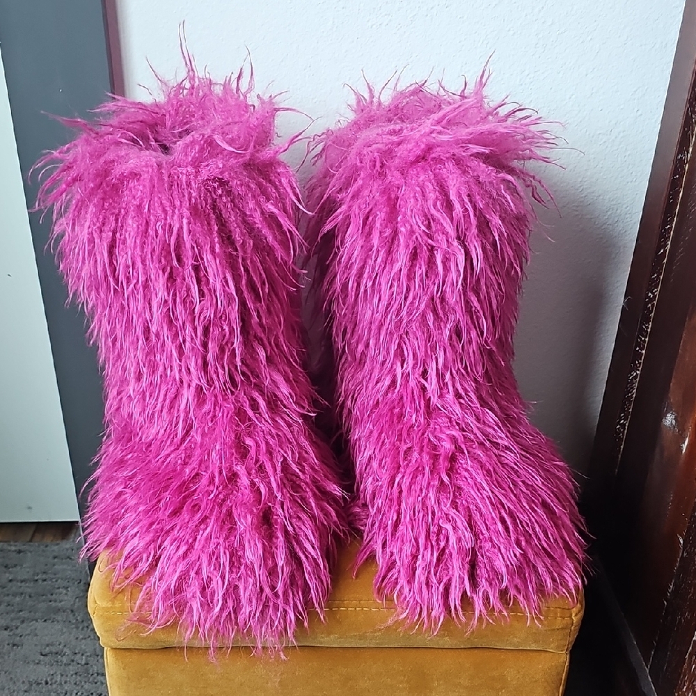 ●●FUZZY LONG HAIR "MOON BOOTS" SIZE EU42 US 9-10●●